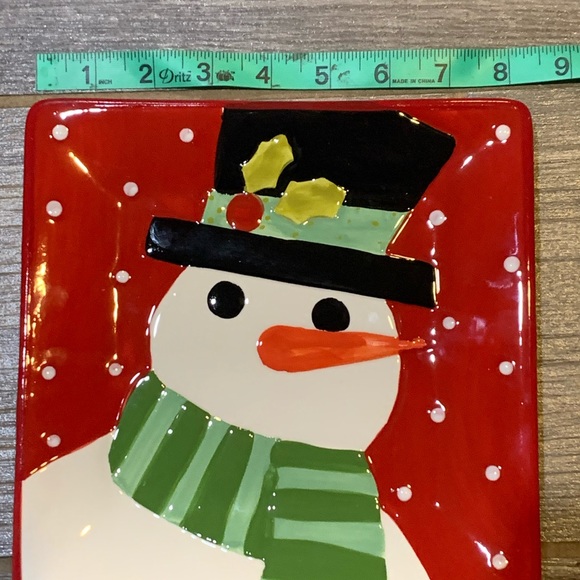 Adorable Christmas Dessert Plates- Set of 4- Brand New! - Picture 5 of 7